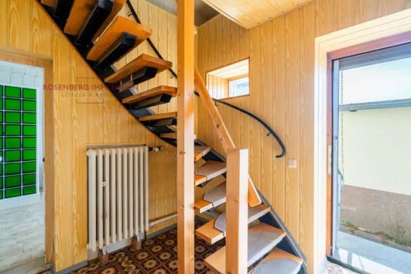 Immobilie in Leisnig - Provisionsfrei für Käufer:
 5-Zimmer-Haus auf 7.749 m² Grundstück 
nahe der Freiberger Mulde! - Bild 2