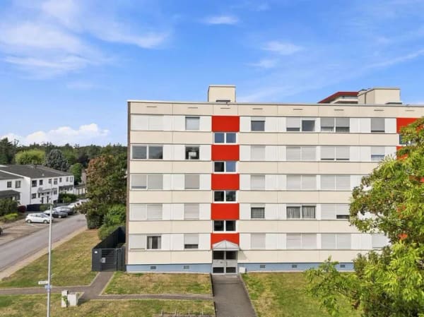 Immobilie in Dormagen - Attraktive 3-Zimmer-Wohnung mit Loggia und gepflegtem Wohnumfeld in Dormagen-Hackenbroich - Bild 1