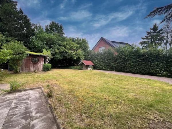 Immobilie in Stolpe - Einfamilienhaus mit Platz und Entwicklungspotenzial - Bild 3