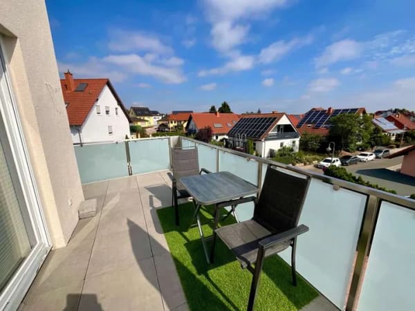 Immobilie in Bockenheim an der Weinstraße - Neuwertig, ruhig und seniorengerecht
klimatisierte 2 ZKB mit Balkon und TG - Bild 3