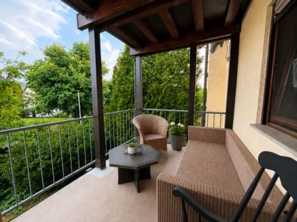 Immobilie in Allmersbach im Tal - Wohnung mit Potenzial! Ideale 2 Zimmer Wohnung mit Balkon & Einzelgarage! - Bild 3