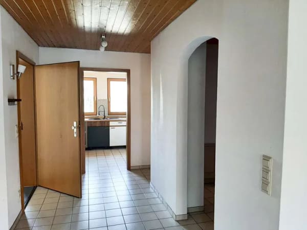 Immobilie in Gaildorf - Schöne Wohnung in Top-Lage mit zusätzlich ausgebautem Dachboden 22qm - Bild 2