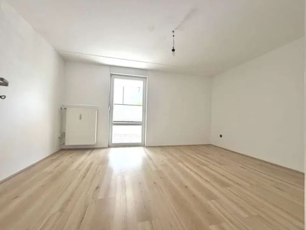 Immobilie in Krailling - Wunderschöne 3-Zi.-Wohnung am Forstenrieder Park im Würmtal, sonnig, ruhig, 2 Balkone. - Bild 4