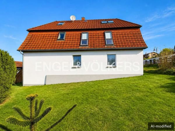 Immobilie in Raben Steinfeld - Großzügiges Einfamilienhaus mit 2 Wohneinheiten und großem Grundstück - Bild 2