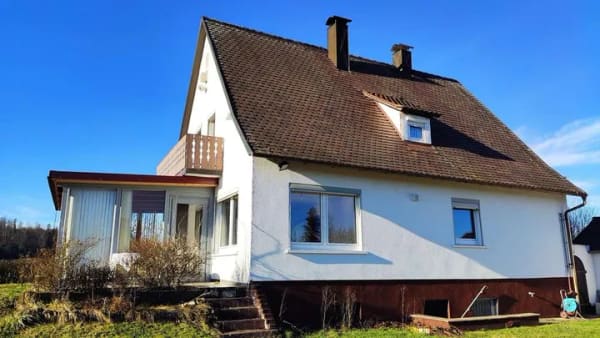 Immobilie in Dombühl - Gepflegtes EFH in ruhiger Ortsrandlage: Großes Grundstück in Dombühl (bezugsfrei ab Dezember) - Bild 4