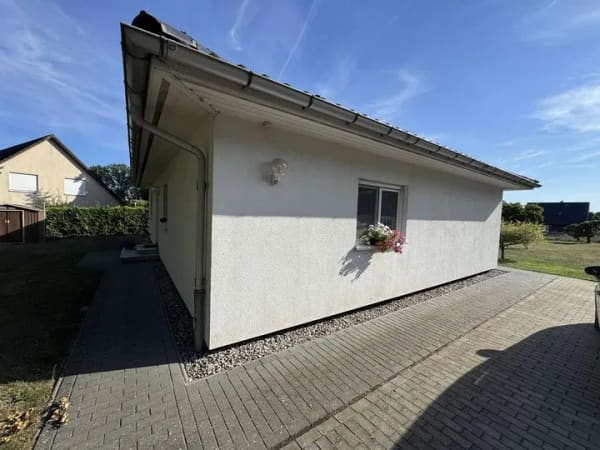 Immobilie in Kemnitz - Attraktives Einfamilienhaus (Bungalow) in beliebter Wohnlage ca. 9 km von Greifswald entfernt  !!! - Bild 3