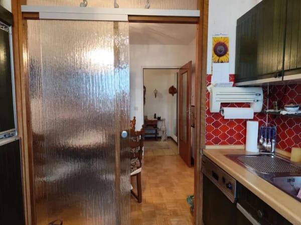 Immobilie in Wülfrath - Renovierungsbedürftige 3-4 Zimmer-Wohnung, Balkon mit Fernblick, und TG-Stellplatz in Wülfrath - Bild 4