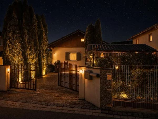 Immobilie in Kirchdorf am Inn - Älteres Einfamilienhaus mit Garten und Carport in Kirchdorf am Inn - Bild 1