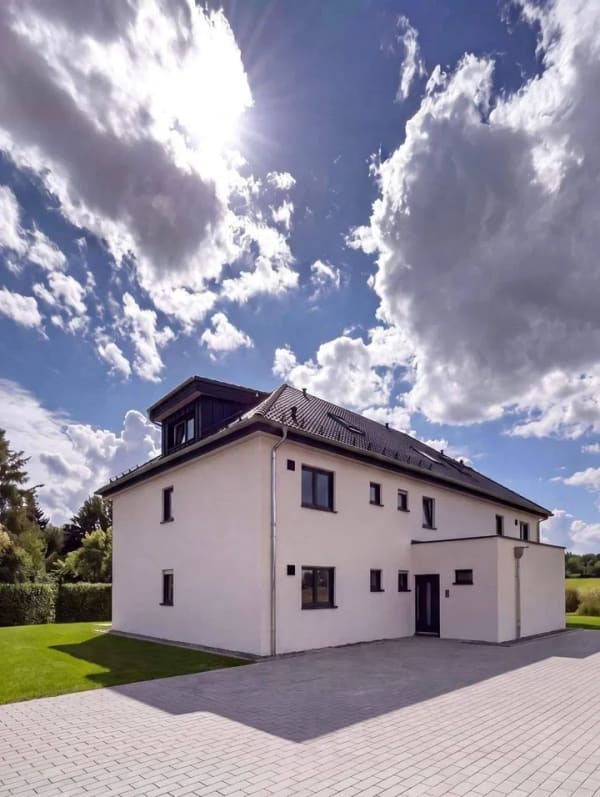 Immobilie in Luhe-Wildenau - Neubau-Eigentumswohnung // KfW 40 QNG-Ready – zeitloses Wohnen in Oberwildenau - Bild 1