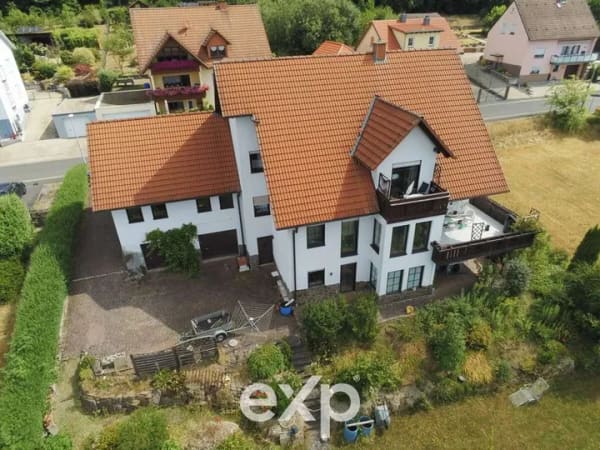 Immobilie in Münnerstadt - Einzigartiges Zweifamilienhaus in Münnerstadt - Bild 0