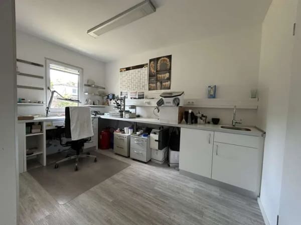 Immobilie in Bann - Modernes WeberHaus aus 2016: Großzügiges Familiendomizil oder flexibel nutzbares Wohn-/Geschäftshaus - Bild 4