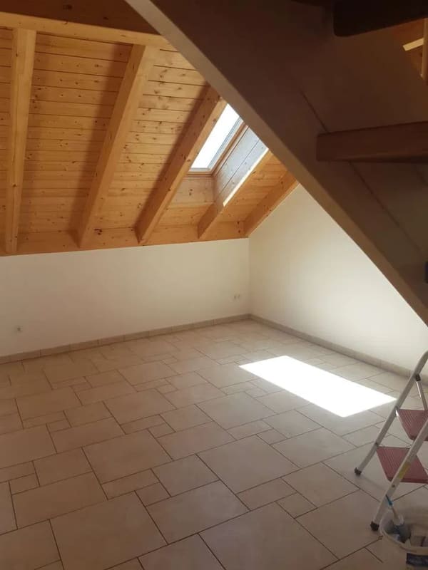 Immobilie in Adlkofen - 3,5-Zimmer-Dachgeschosswohnung in Adlkofen - Bild 1