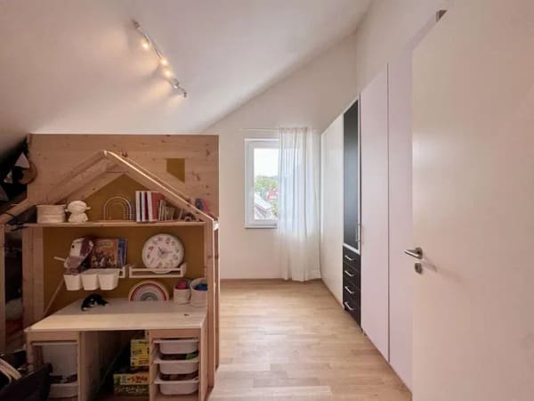 Immobilie in Hüttlingen - Modernes Dach-Loft mit 3 Zimmern, Tiefgaragen- und Außenstellplatz - Bild 3