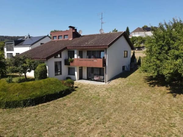 Immobilie in Öhningen - Höri: Einfamilienhaus mit ELW und großem Grundstück - Erweiterungspotenzial - Bild 2