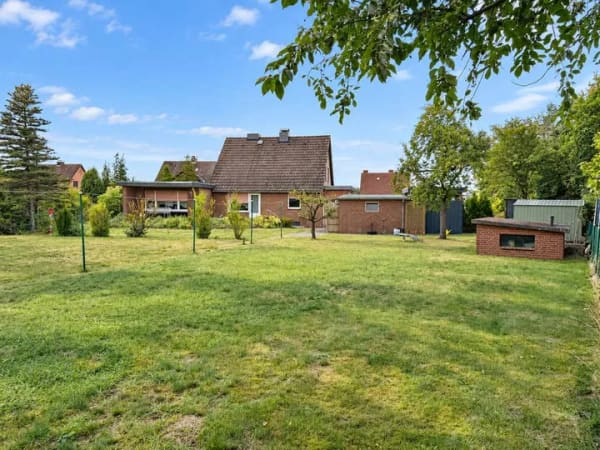 Immobilie in Dannenberg - Einfamilienhaus mit viel Platz in Sackgassenlage von Dannenberg-Prisser - Bild 0