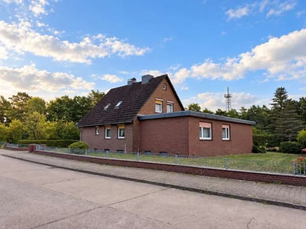 Immobilie in Dannenberg - Einfamilienhaus mit viel Platz in Sackgassenlage von Dannenberg-Prisser - Bild 2