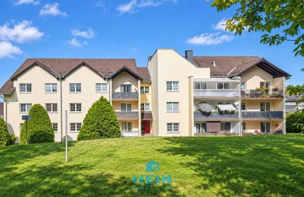 Immobilie in Lauter-Bernsbach - Vermietete 3-Raum-Wohnung mit Balkon und Erzgebirgsblick – Kapitalanlage mit Perspektive! - Bild 4