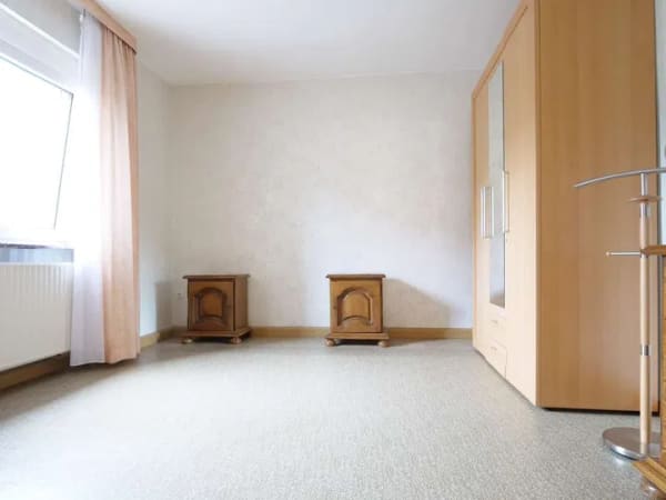 Immobilie in Udenheim - Zwei Häuser – ein Grundstück – außergewöhnlich viele Möglichkeiten - Bild 4