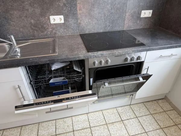 Immobilie in Niedernhall - 2 Zimmerwohnung im 2. Obergeschoss mit großen Balkon, Aufzug und Stellplatz - Bild 2