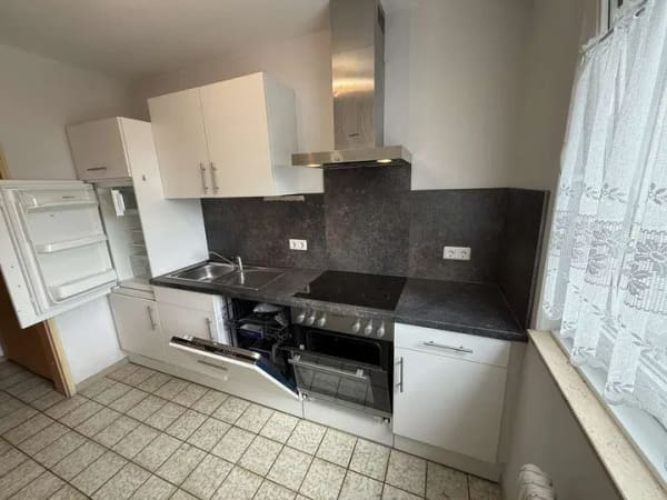 Immobilie in Niedernhall - 2 Zimmerwohnung im 2. Obergeschoss mit großen Balkon, Aufzug und Stellplatz - Bild 3