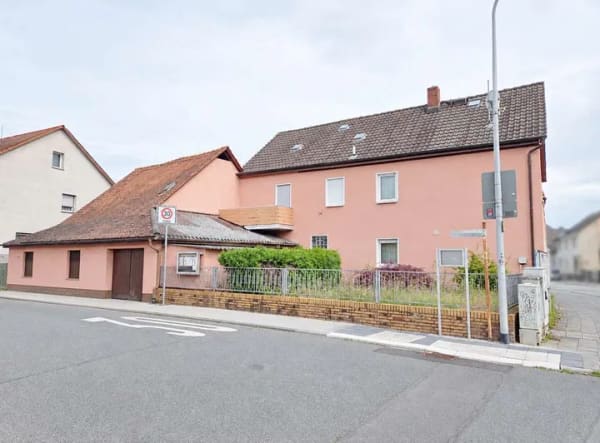 Immobilie in Eppertshausen - Eppertshausen: Einfamilienhaus mit Nebengebäude (ehem. Fabrikationsgebäude) - Bild 0