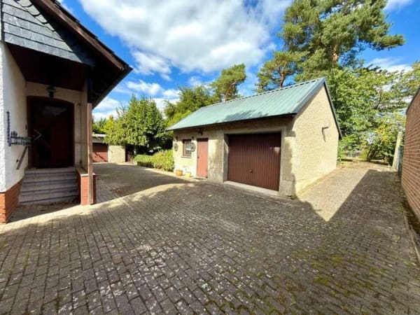 Immobilie in Danndorf - Freistehendes Einfamilienhaus mit weitläufigem Garten - Freiraum für Ihre Ideen - sofort verfügbar - Bild 1