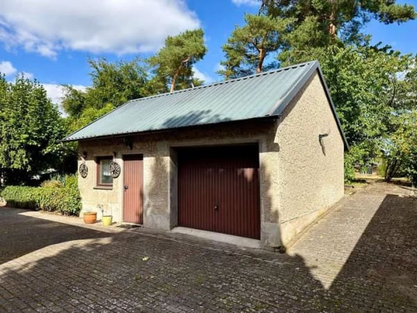 Immobilie in Danndorf - Freistehendes Einfamilienhaus mit weitläufigem Garten - Freiraum für Ihre Ideen - sofort verfügbar - Bild 2
