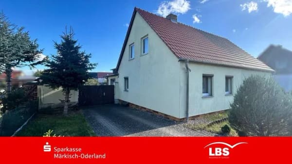 Immobilie in Bad Freienwalde (Oder) - Für Ihre Familie - Eigenheim mit Garten - Bild 0