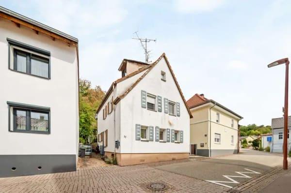 Immobilie in Mühlhausen - Ein Zuhause voller Möglichkeiten mit viel Potenzial für die ganze Familie - Bild 0