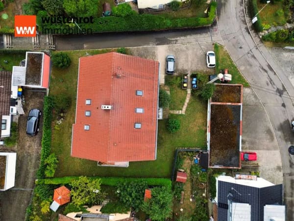 Immobilie in Reutlingen - Kapitalanlage mit Potenzial - Gepflegtes Mehrfamilienhaus mit 6 Wohneinheiten in 72770 Reutlingen (G - Bild 3
