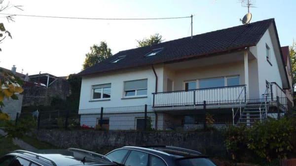 Immobilie in Vogtsburg im Kaiserstuhl - Mehrfamilienhaus in Vogtsburg im Kaiserstuhl mit schöner Aussicht und Grünfläche - Bild 2