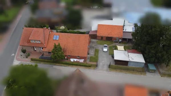 Immobilie in Rhede (Ems) - Renoviertes Bauernhaus mit großer Scheune auf tollem Grundstück! Zusätzlicher Bauplatz vorhanden! - Bild 2