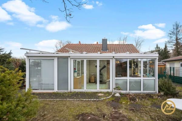 Immobilie in Wolmirstedt - "Bungalow am Jersleber See: ganzjährig wohnen mit Kamin, Wintergarten & Klimaanlage" - Bild 2