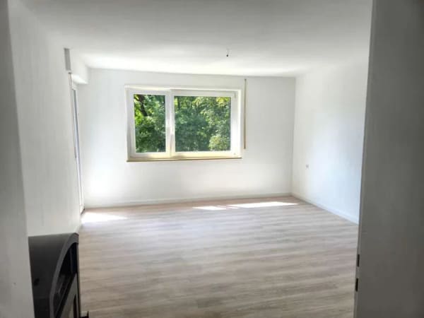 Immobilie in Pfullingen - Wohnen mit Charakter: 3-Zimmer-Wohnung in Pfullingen - Bild 2