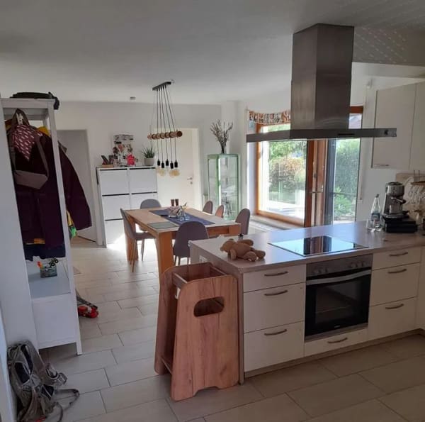 Immobilie in Vogt - Zweifamilienhaus in Vogt, ruhige Lage, großer Garten, Garage + Stellplätze - Bild 3