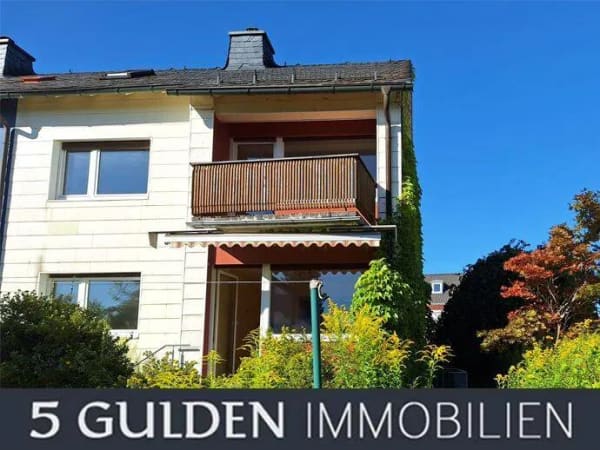 Immobilie in Münchberg - Geräumige Doppelhaushälfte mit eigenem Garten - Bild 1