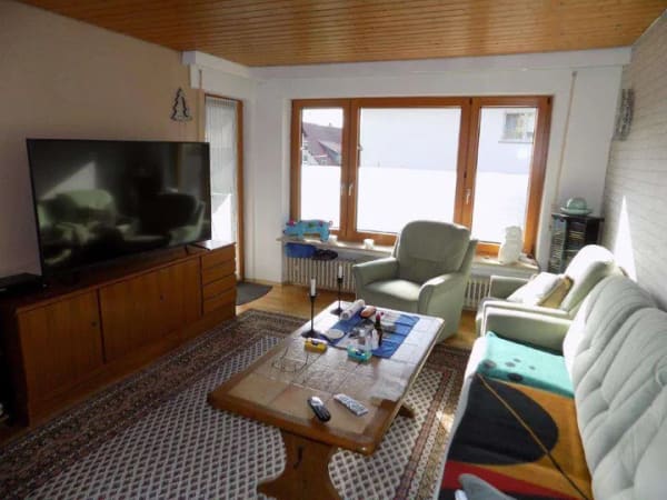 Immobilie in Böhmenkirch - 3 ½ -Zimmer-Wohnung mit  großem Balkon und zusätzlicher Terrasse in ruhiger Lage - Bild 3