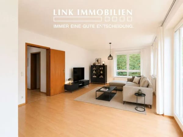 Immobilie in Oberriexingen - Lichtdurchflutete 2,5-Zimmer-Wohnung mit TG-Stellplatz in Oberriexingen! - Bild 0
