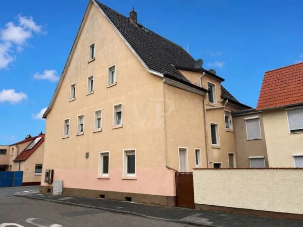 Immobilie in Griesheim - Solides MFH mit Seitengebäude und Doppelgarage - Bild 3