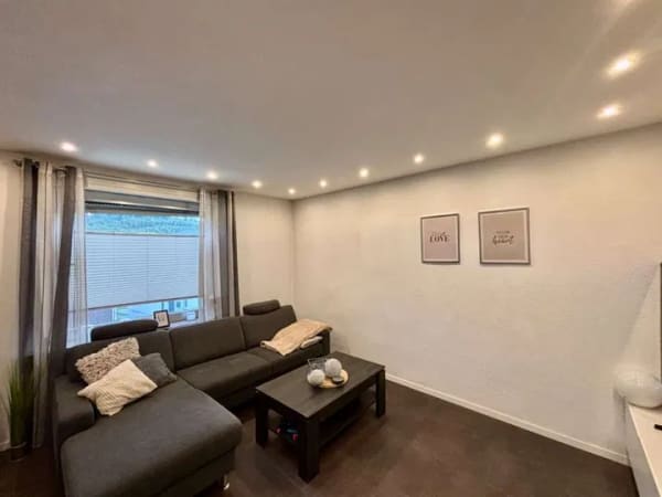 Immobilie in Bestwig - Gepflegtes und teilweise modernisiertes  EFH in einer ordentlichen und bliebten Lage - Bild 2