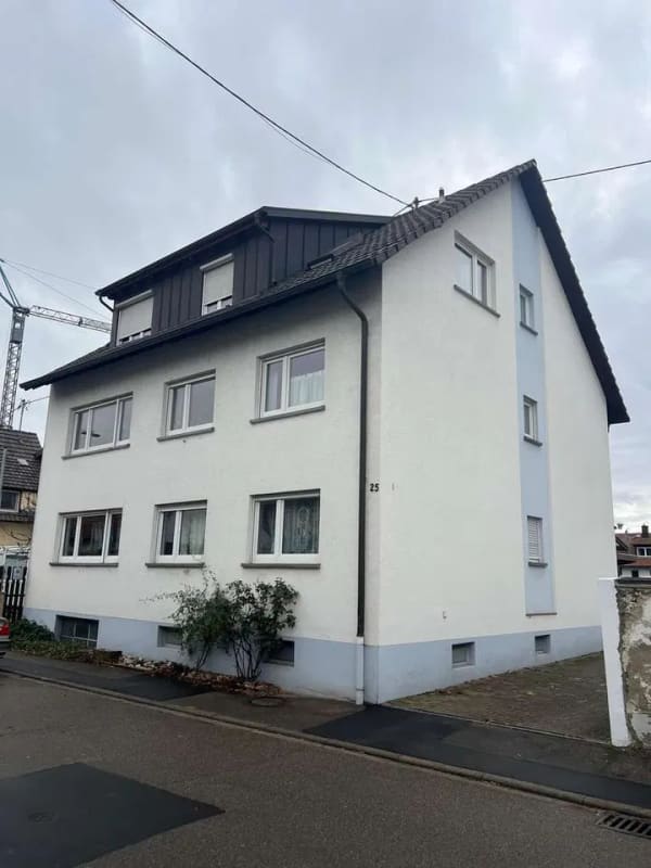 Immobilie in Endingen - Vermietete 4-Zimmerwohnung mit Gartenanteil und Garagenstellplatz am Kaiserstuhl - Bild 0