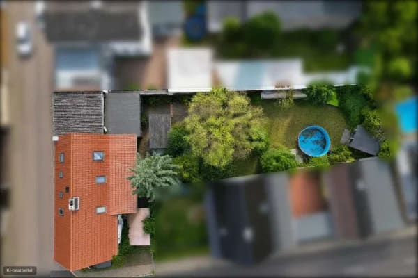 Immobilie in Oschersleben - Großzügiges Einfamilienhaus mit 6 Zimmern, Garten & Carport in Hornhausen - Bild 2