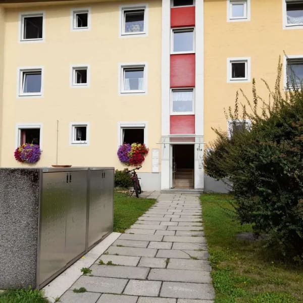 Immobilie in Bayerisch Gmain - 3 Zimmerwohnung als Anlage zu verkaufen ! - Bild 1