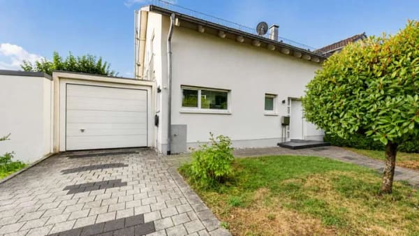Immobilie in Dettenhausen - Einziehen und wohlfühlen: Moderne Doppelhaushälfte in Dettenhausen - Bild 0