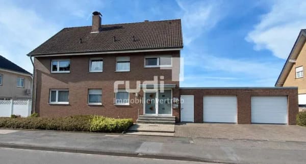 Immobilie in Ennigerloh - Kapitalanlage: ETW im 2FH mit Loggia, Garten + Garage – Verkauf ausschließlich auf Rückmiete - Bild 0