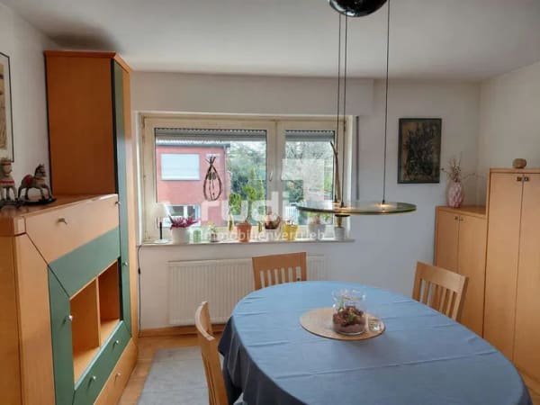 Immobilie in Ennigerloh - Kapitalanlage: ETW im 2FH mit Loggia, Garten + Garage – Verkauf ausschließlich auf Rückmiete - Bild 3