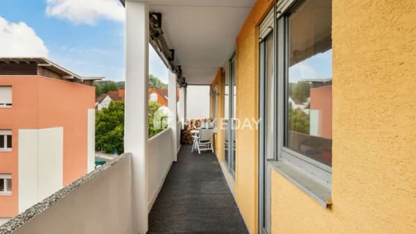 Immobilie in Idstein - Großzügiges Wohnen über den Dächern von Idstein – 6 Zimmer, Südbalkon & traumhafter Fernblick - Bild 3