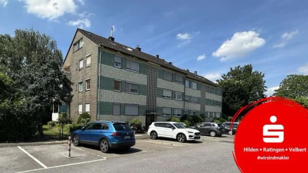 Immobilie in Ratingen - Zu Fuß in die City... Dachgeschosswohnung mit Außenstellplatz als Kapitalanlage! - Bild 0