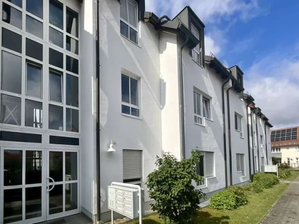 Immobilie in Neutraubling - Rein ins neue Zuhause! - Bild 2