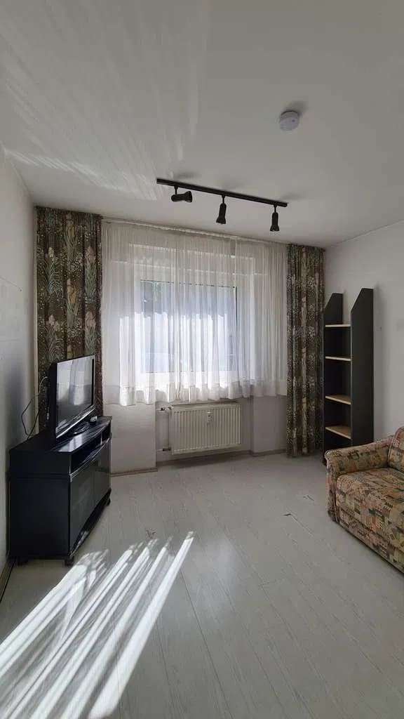 Immobilie in Korntal-Münchingen - Gepflegte 3,5 Zimmer-Wohnung in ruhiger Wohnlage von Kallenberg! - Bild 2